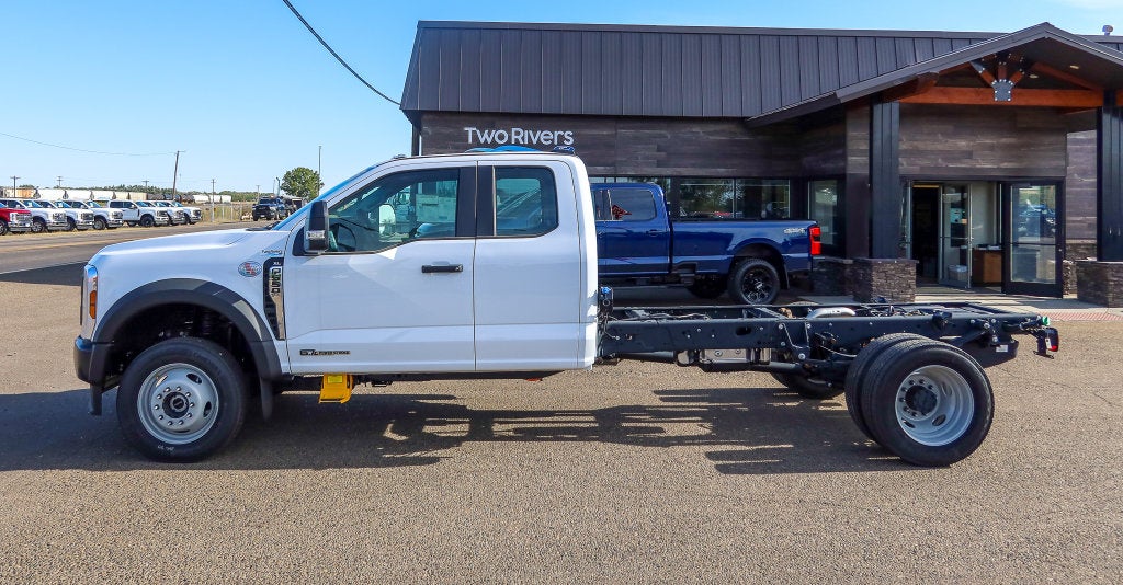 2026 Ford F-550 Super Duty Chassis Cab