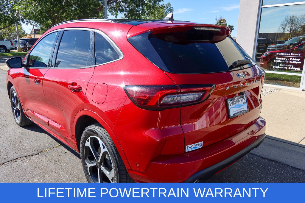 2023 Ford Escape ST-Line Elite