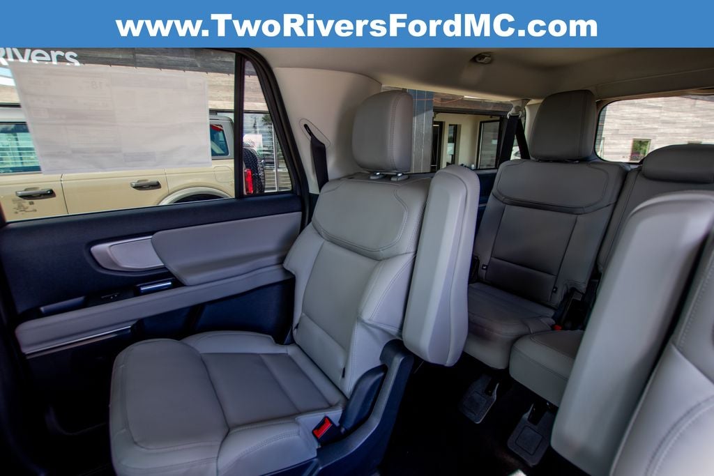 2026 Ford Expedition Max Active