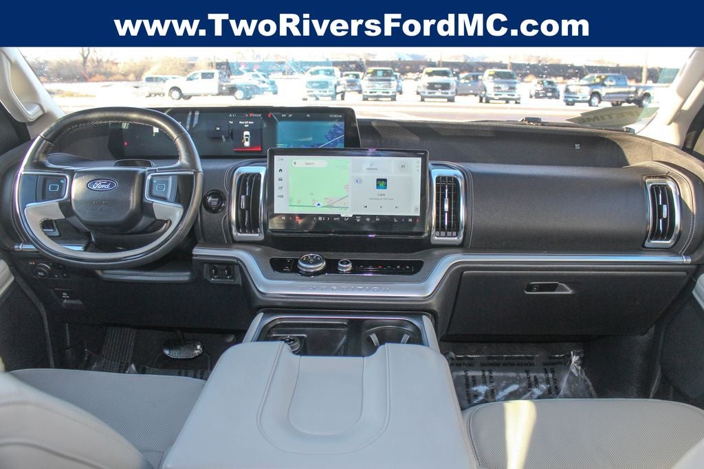 2025 Ford Expedition Max Platinum