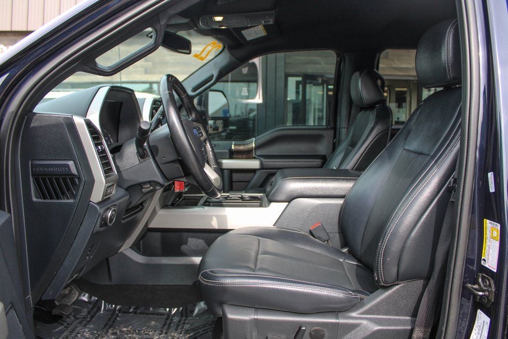 2022 Ford F-250SD Lariat