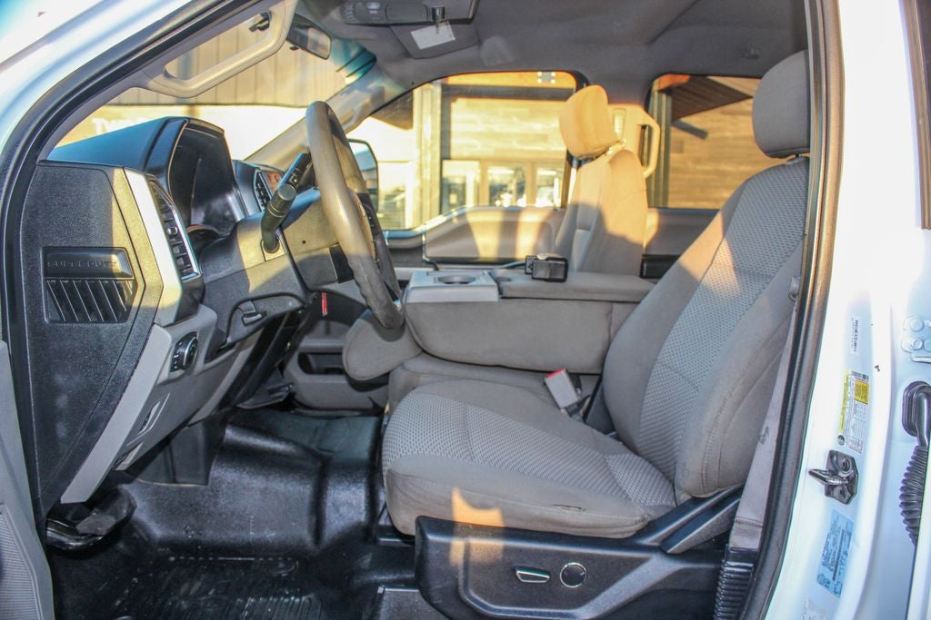 2017 Ford F-350SD XLT