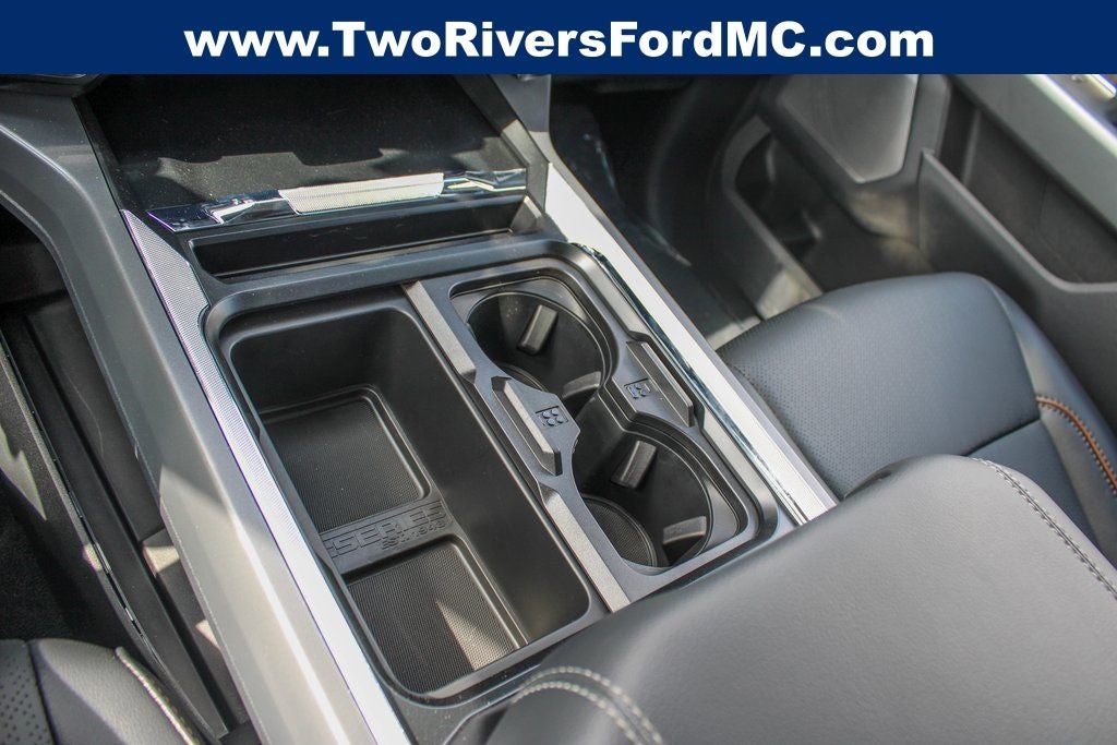 2025 Ford F-350SD Lariat