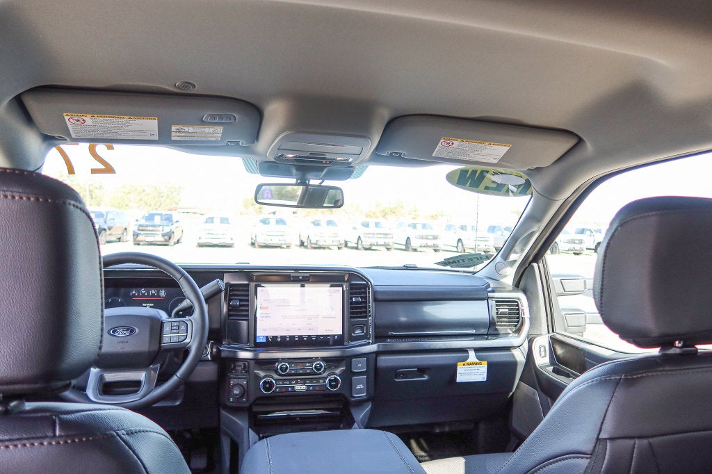 2027 Ford F-350SD Lariat