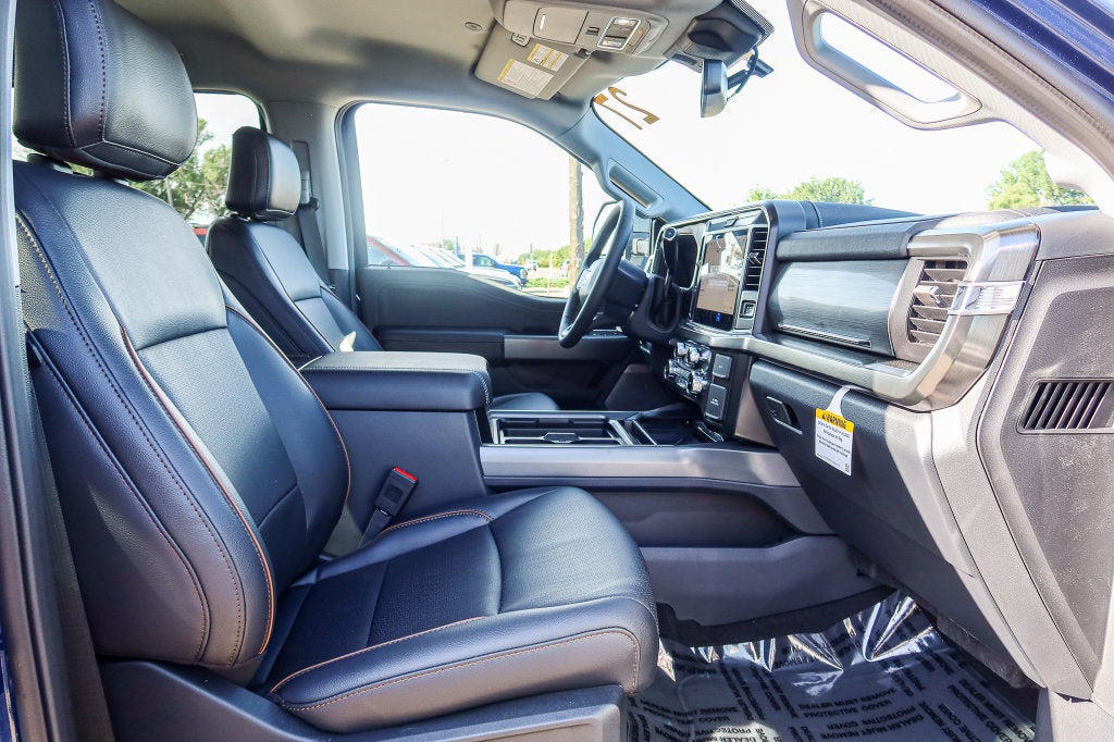 2027 Ford F-350SD Lariat