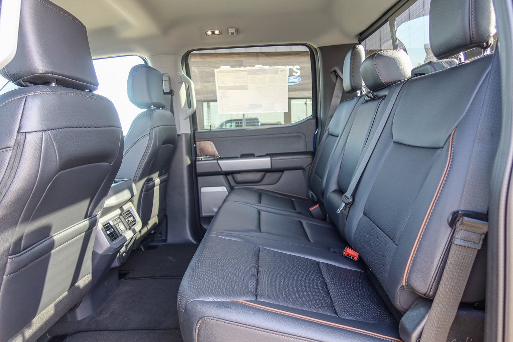 2027 Ford F-350SD Lariat