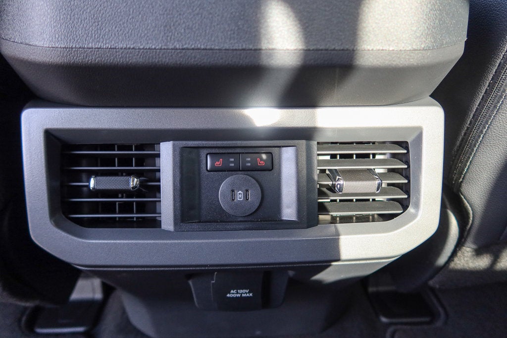 2027 Ford F-350SD Lariat