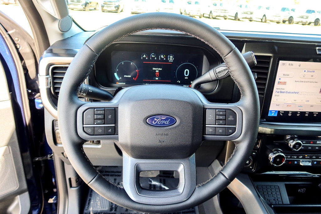 2027 Ford F-350SD Lariat