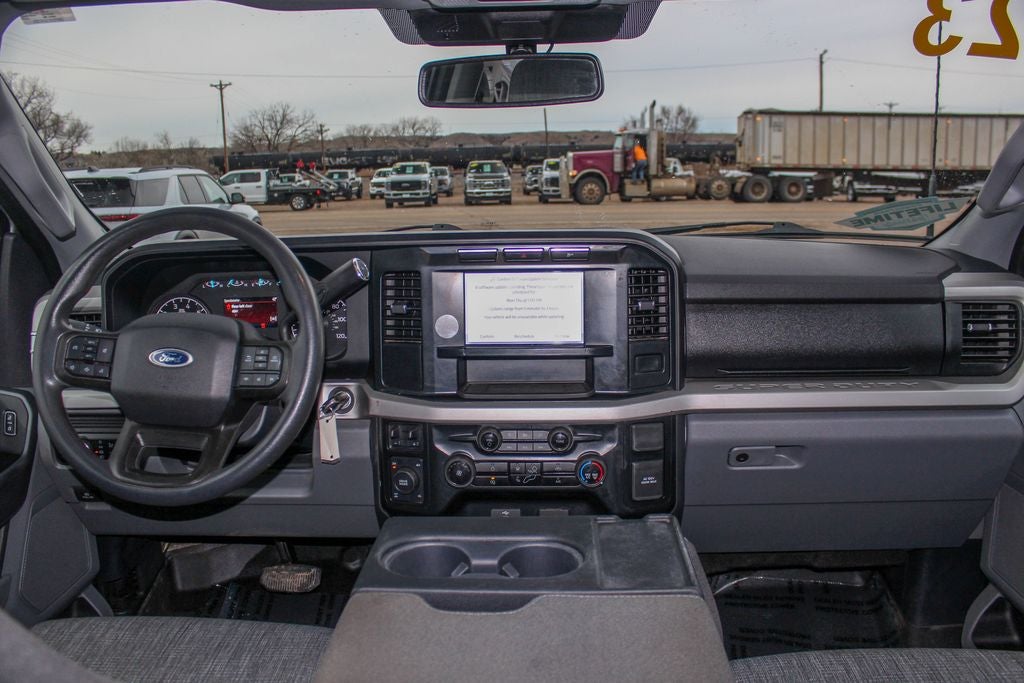 2023 Ford F-350SD Base