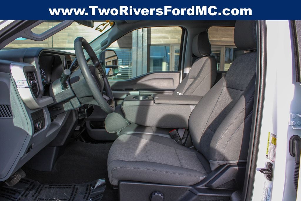 2025 Ford F-350SD XL