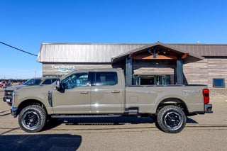 2027 Ford F-350SD XLT