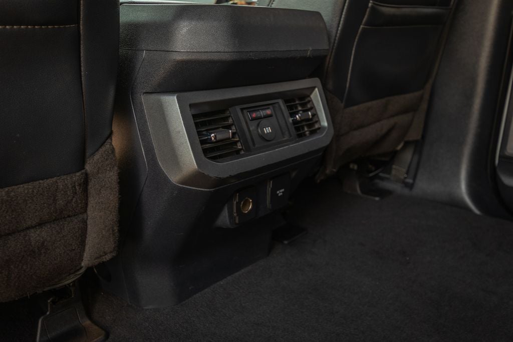 2023 Ford F-350SD Lariat
