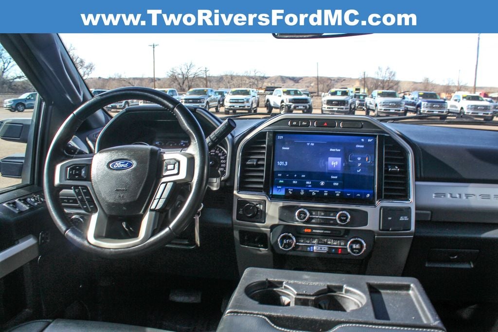 2022 Ford F-350SD Lariat