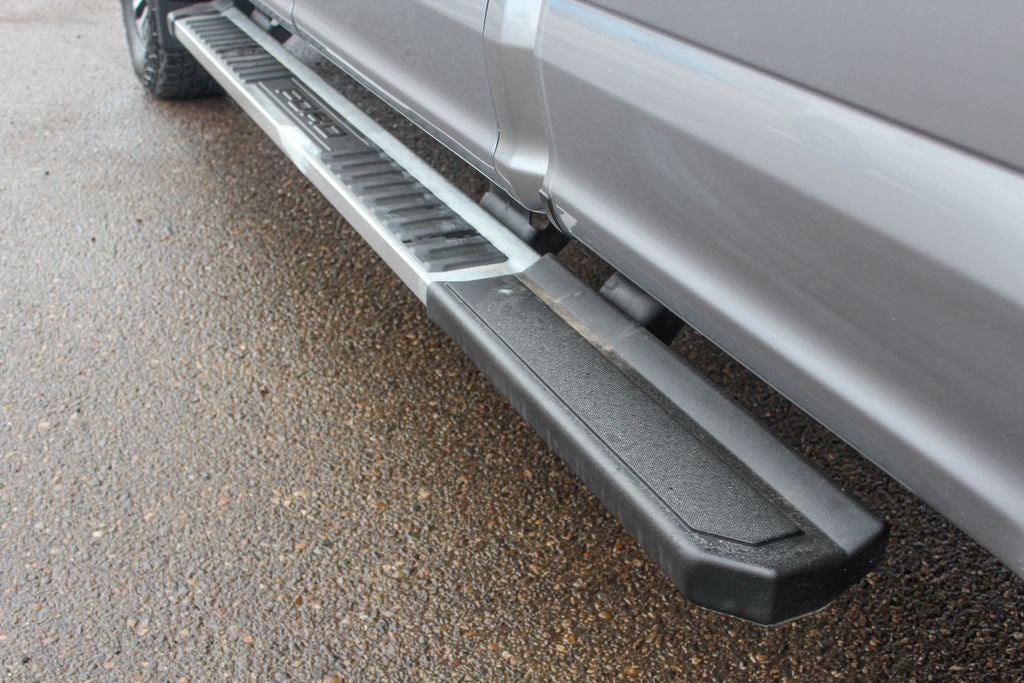 2022 Ford F-350SD Lariat