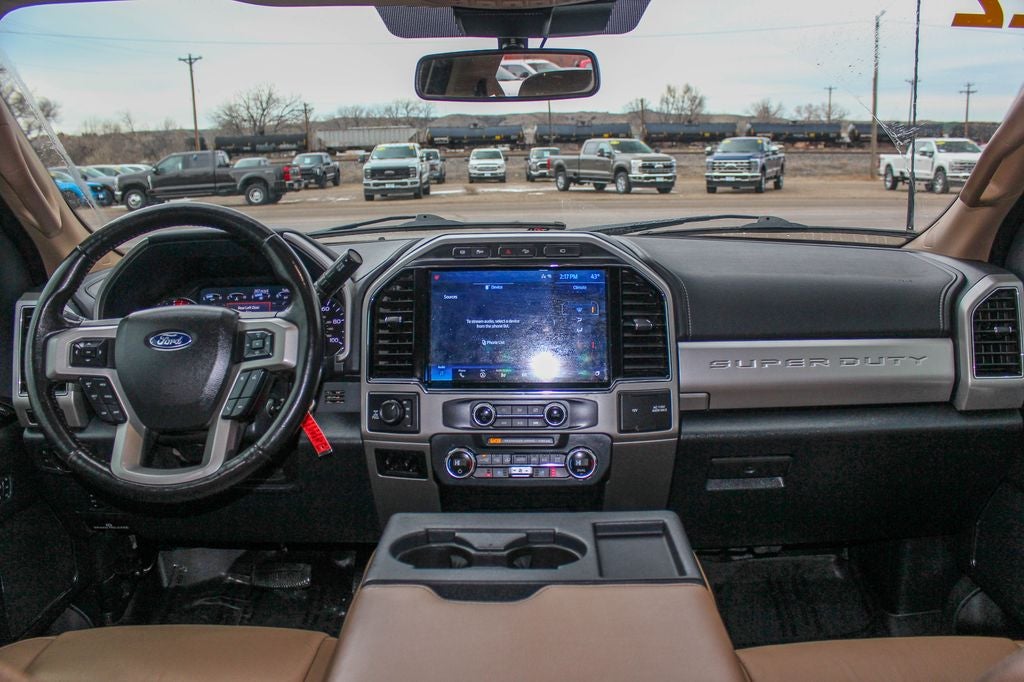 2022 Ford F-350SD Lariat