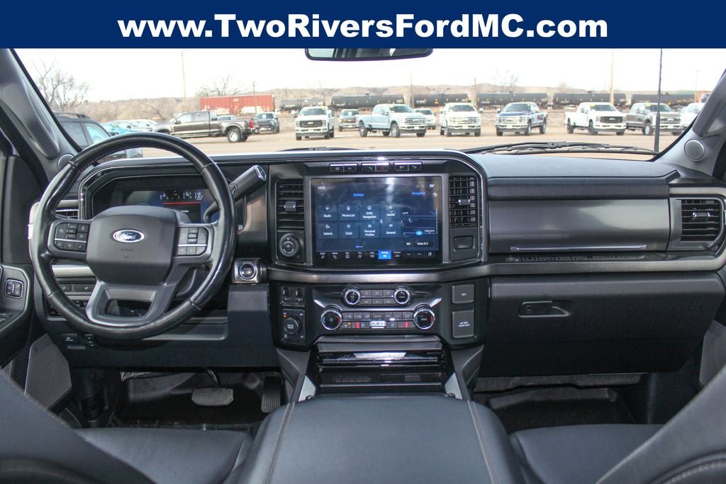 2023 Ford F-350SD Lariat