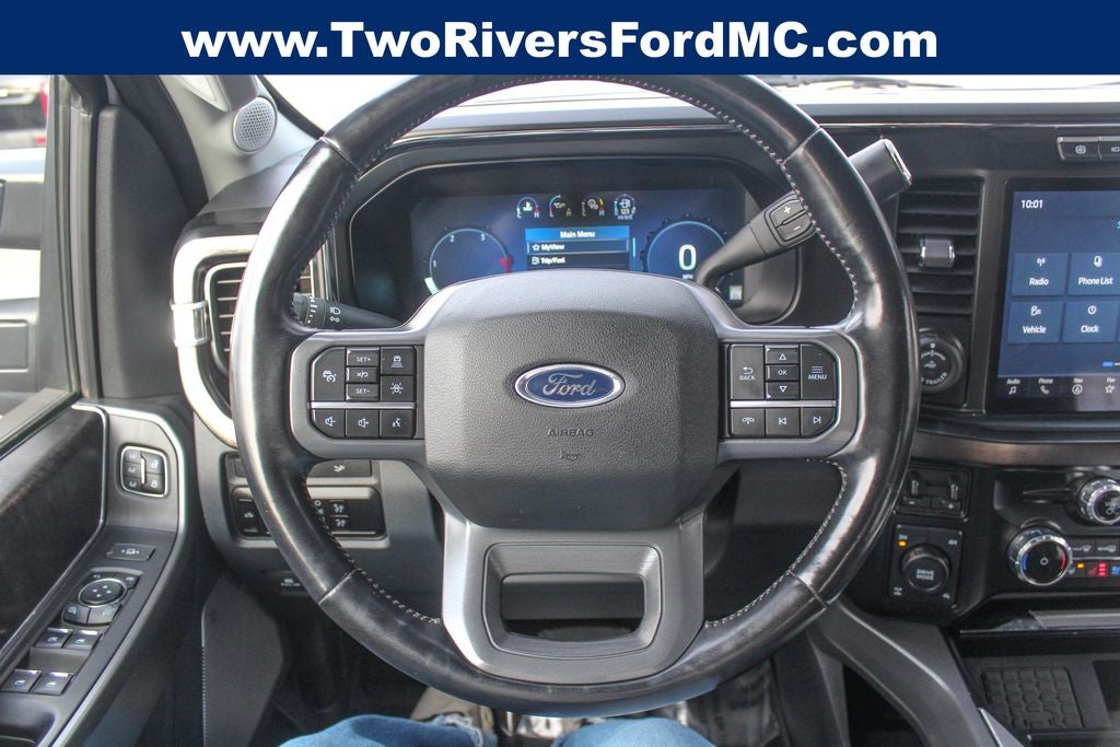 2023 Ford F-350SD Lariat