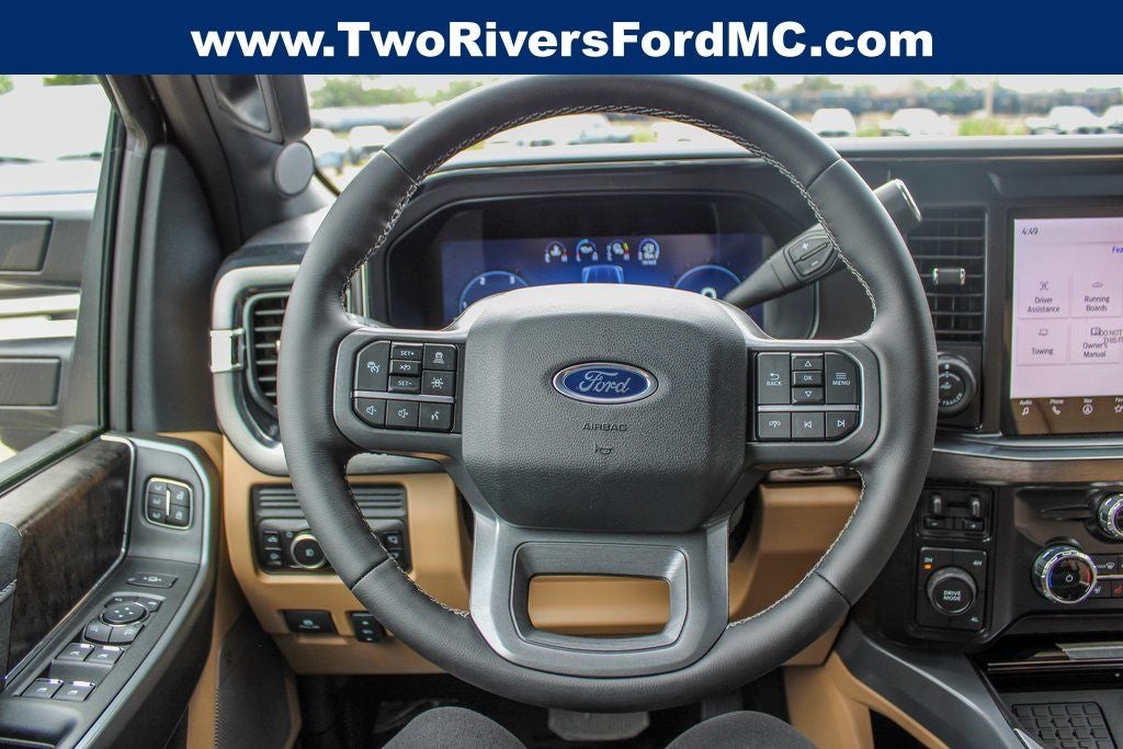 2025 Ford F-350SD Lariat DRW