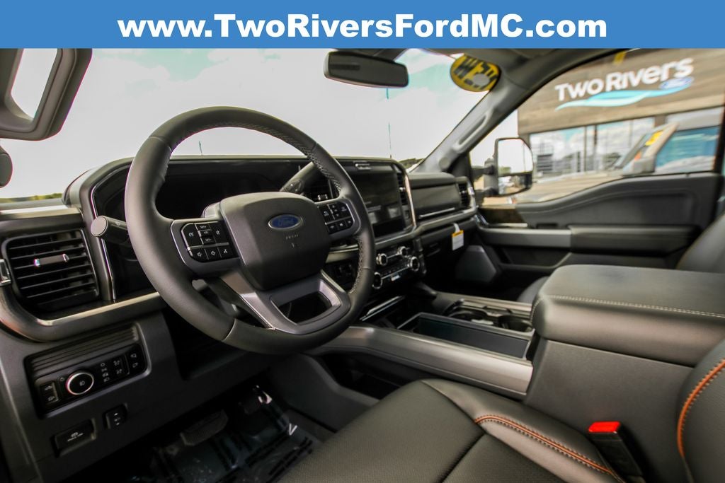 2026 Ford F-350SD Lariat DRW