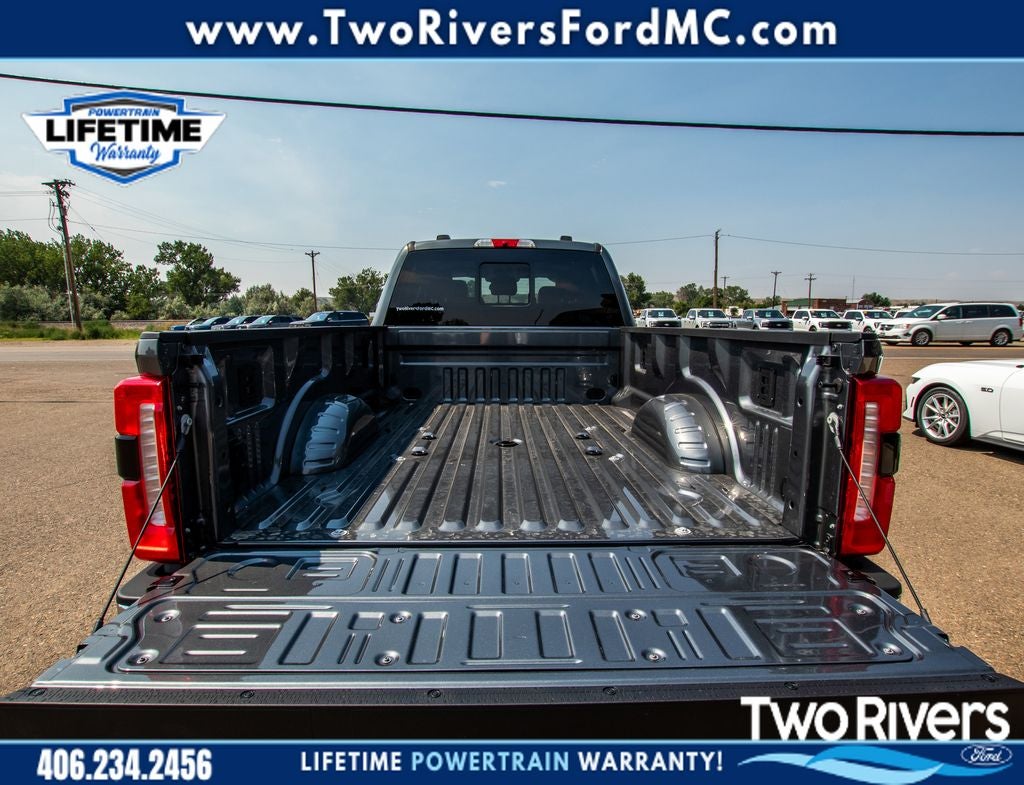 2026 Ford F-350SD Lariat DRW