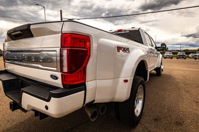 2022 Ford F-450SD Limited DRW