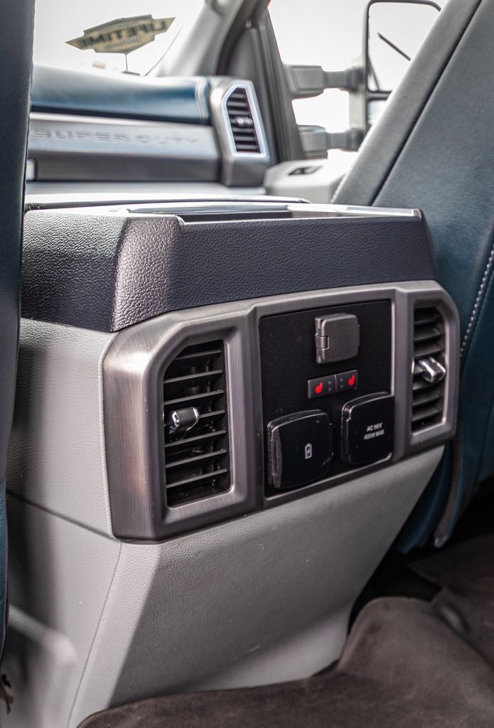 2022 Ford F-450SD Limited DRW