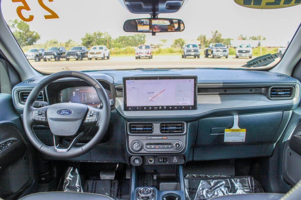 2025 Ford Maverick Lobo High