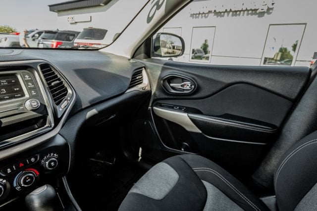 2018 Jeep Cherokee Latitude