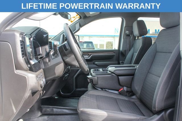 2025 Chevrolet Silverado 3500 HD LT