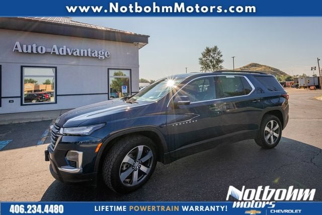 2022 Chevrolet Traverse LT Leather