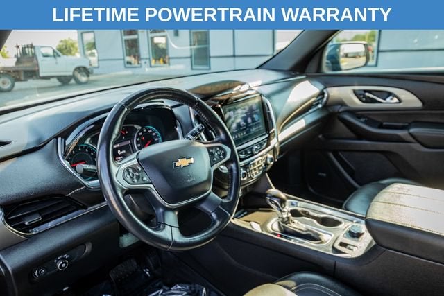 2022 Chevrolet Traverse LT Leather