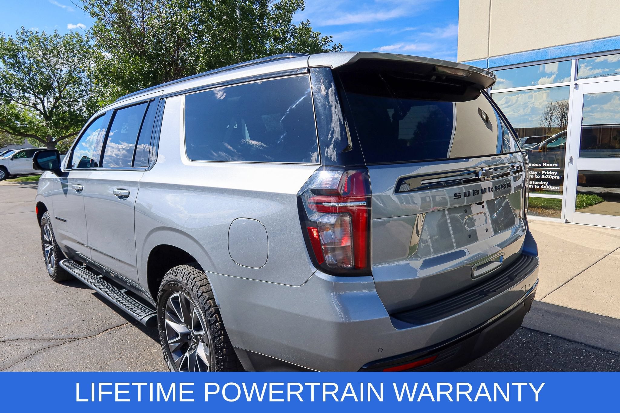 2023 Chevrolet Suburban Z71