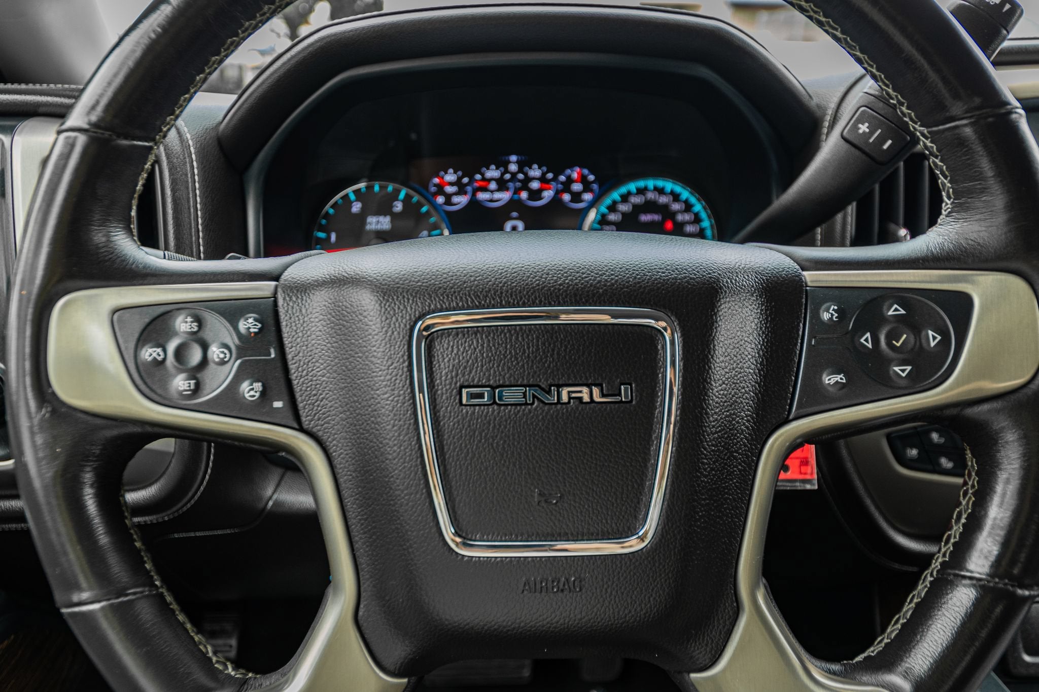 2017 GMC Sierra 2500 HD Denali