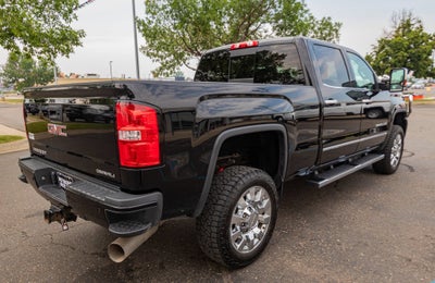 2017 GMC Sierra 2500 HD Denali