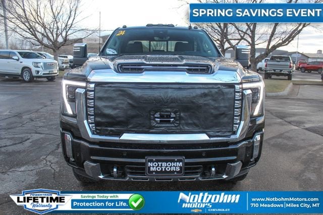 2024 GMC Sierra 3500 HD Denali