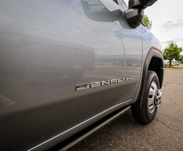 2025 GMC Sierra 3500 HD Denali Ultimate DRW