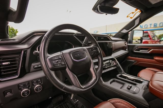 2025 GMC Sierra 3500 HD Denali Ultimate DRW