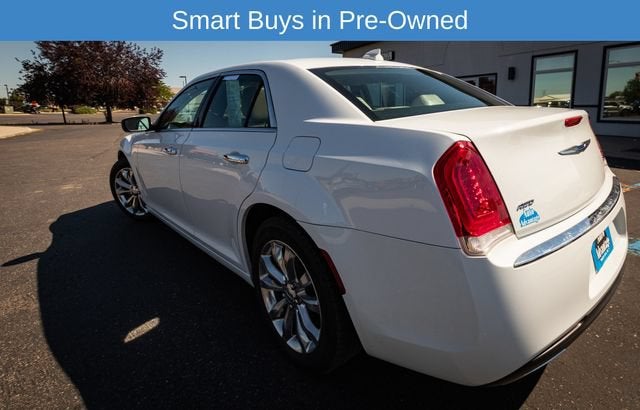 2017 Chrysler 300 300C