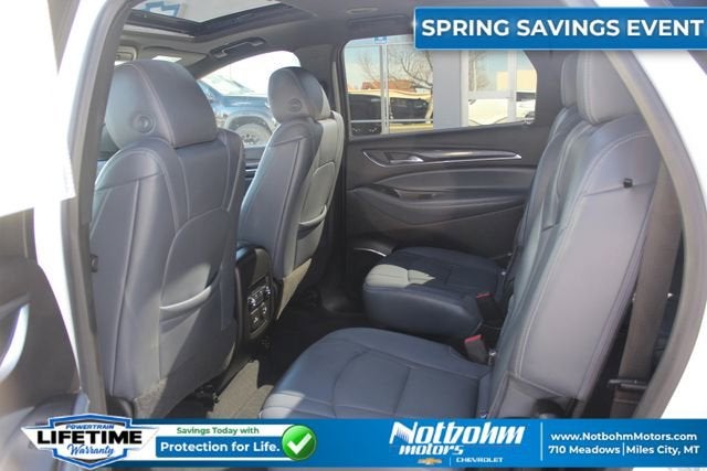 2023 Buick Enclave Essence