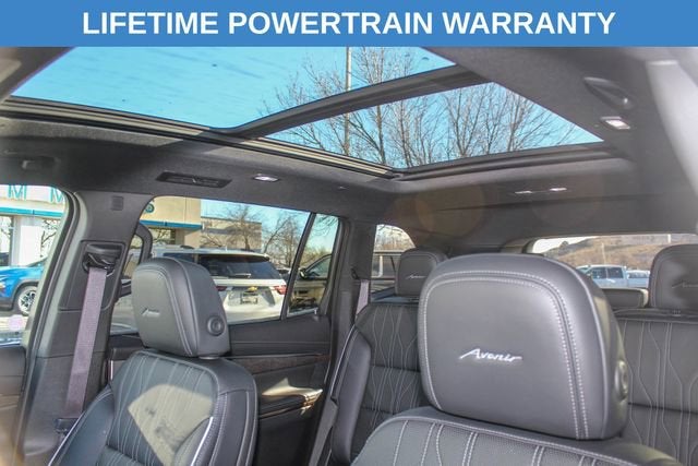 2025 Buick Enclave Avenir